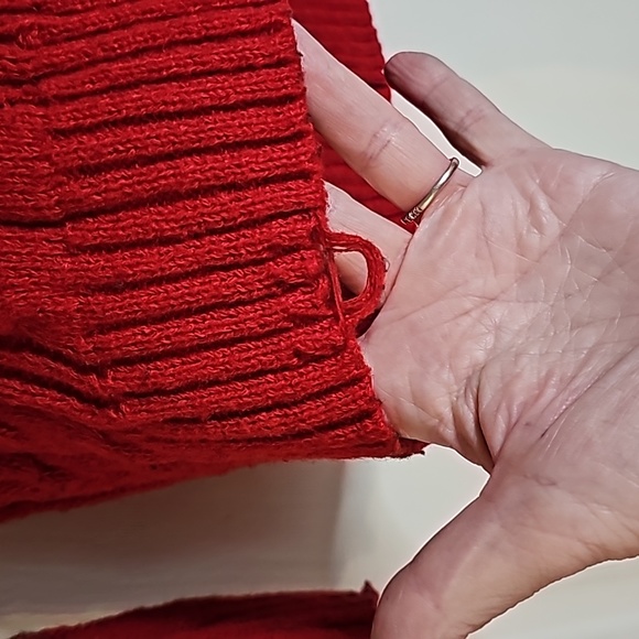 Wild Fable Distressed Sweater Size XS Crate A - Picture 8 of 9